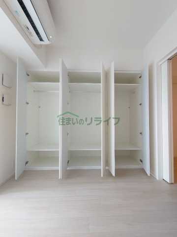 収納　コンフォリア東新宿