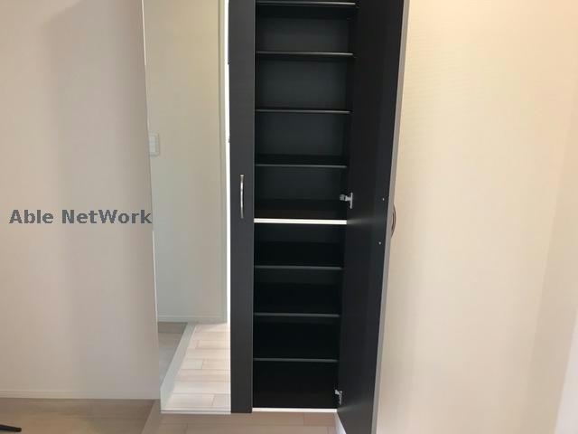 玄関　※同型別物件参考写真