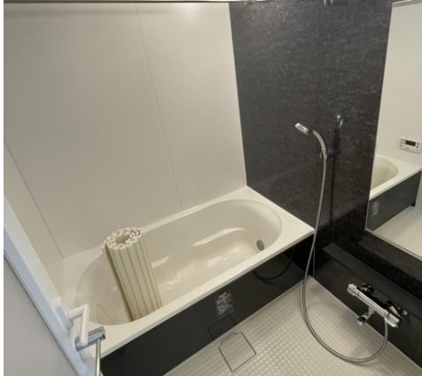 バス・シャワールーム　お風呂です