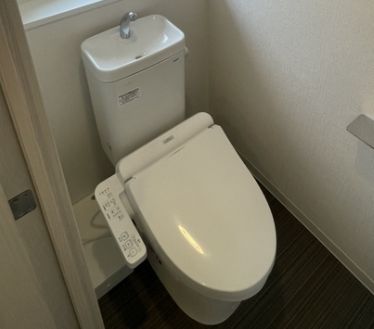 トイレ　ゆったりとした空間のトイレです
