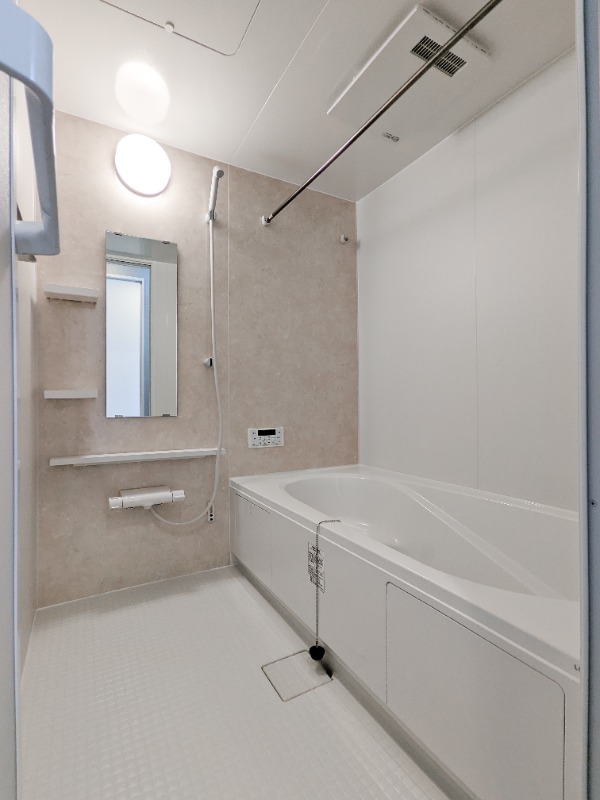 バス・シャワールーム　図面と現状に相違がある場合には現状を優先