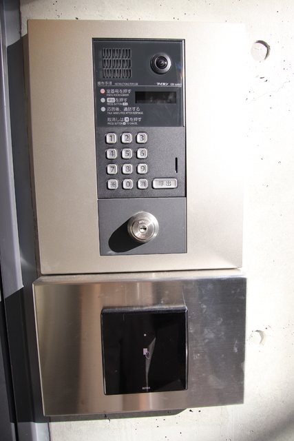 セキュリティ　★安心のオートロック★