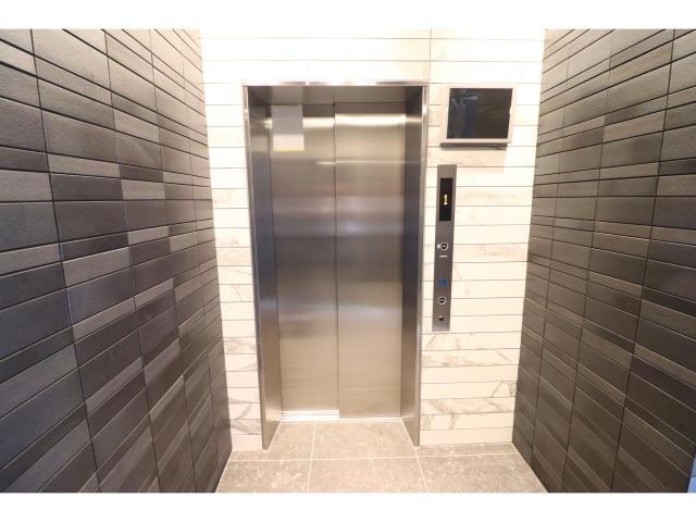 エントランス　エントランス部分