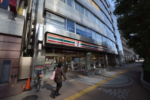 コンビニ　セブンイレブン大宮ソニックシティ前店（コンビニ）まで997m