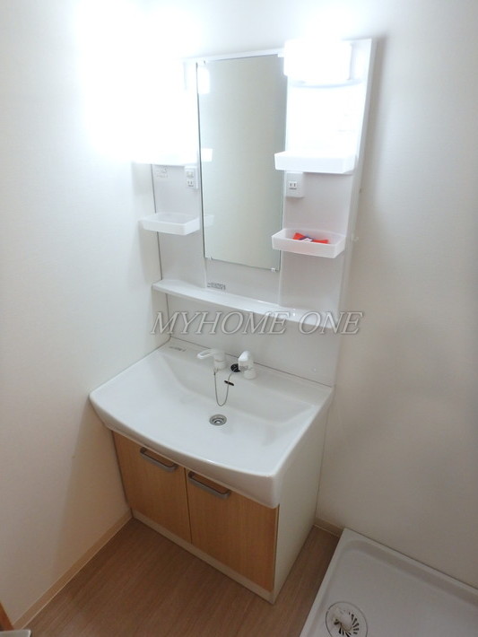 洗面設備　洗髪洗面化粧台