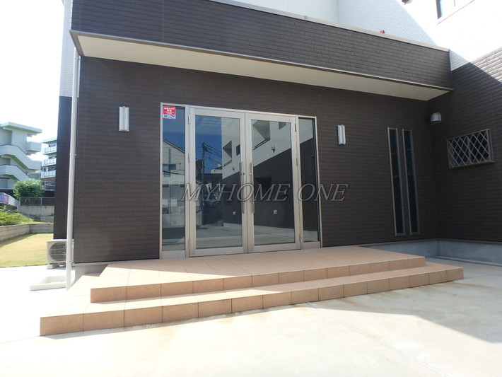 エントランス　エントランス