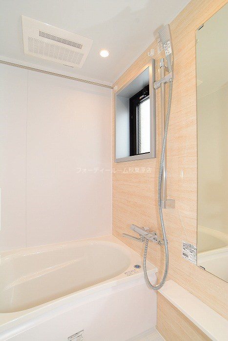 バス・シャワールーム　★《見学予約受付中》シリーズ型分譲賃貸マンション★