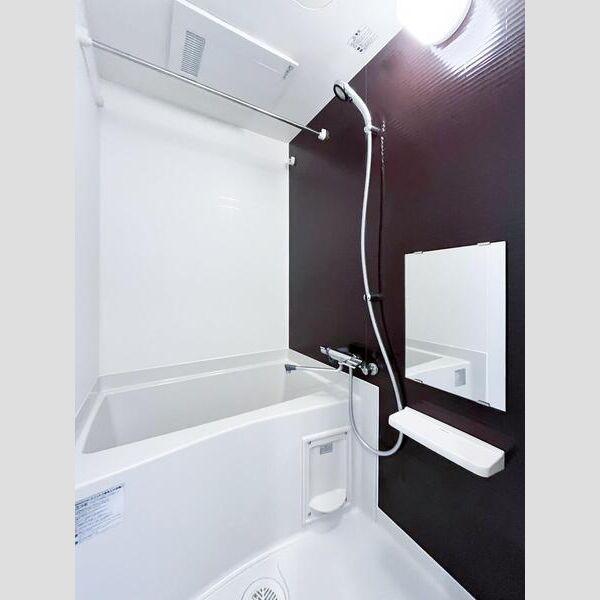 バス・シャワールーム　画像と現状が異なる場合は現状優先となります。