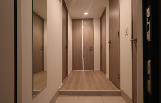 玄関　※参考写真