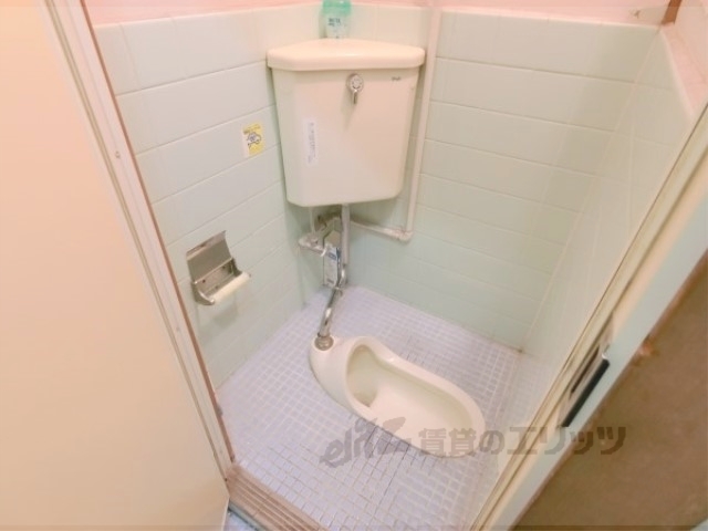 トイレ　共同トイレ