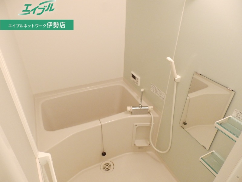 バス・シャワールーム　同型参考写真