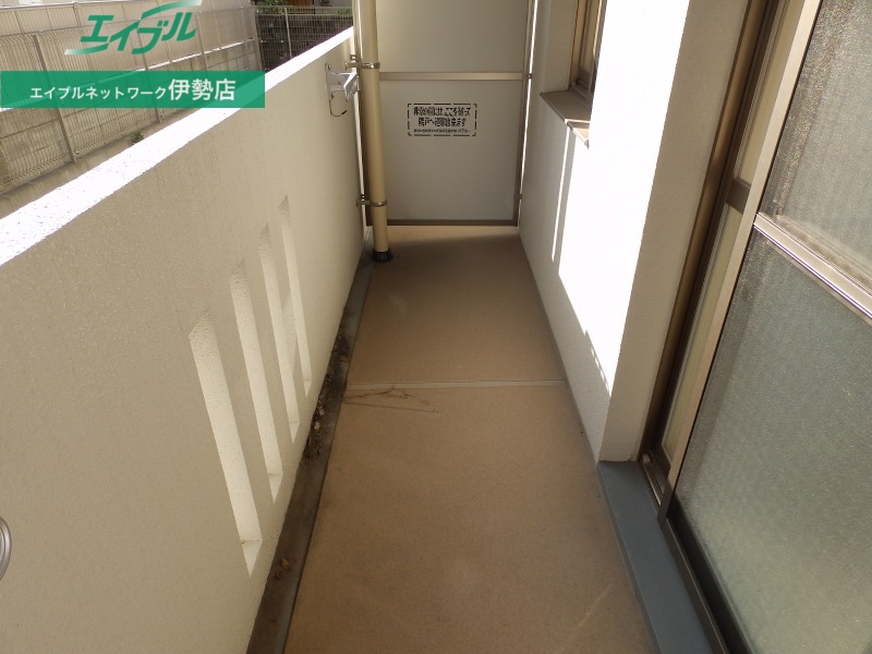 バルコニー　同型参考写真