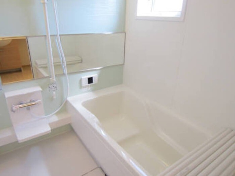 バス・シャワールーム　図面と現状に相違がある場合には現状を優先