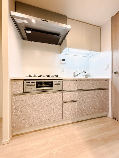 キッチン　※写真は同タイプ住戸です。