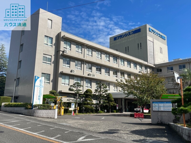 病院　宗教法人聖フランシスコ病院会聖フランシスコ病院（病院）まで604m