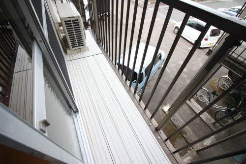バルコニー　バルコニー