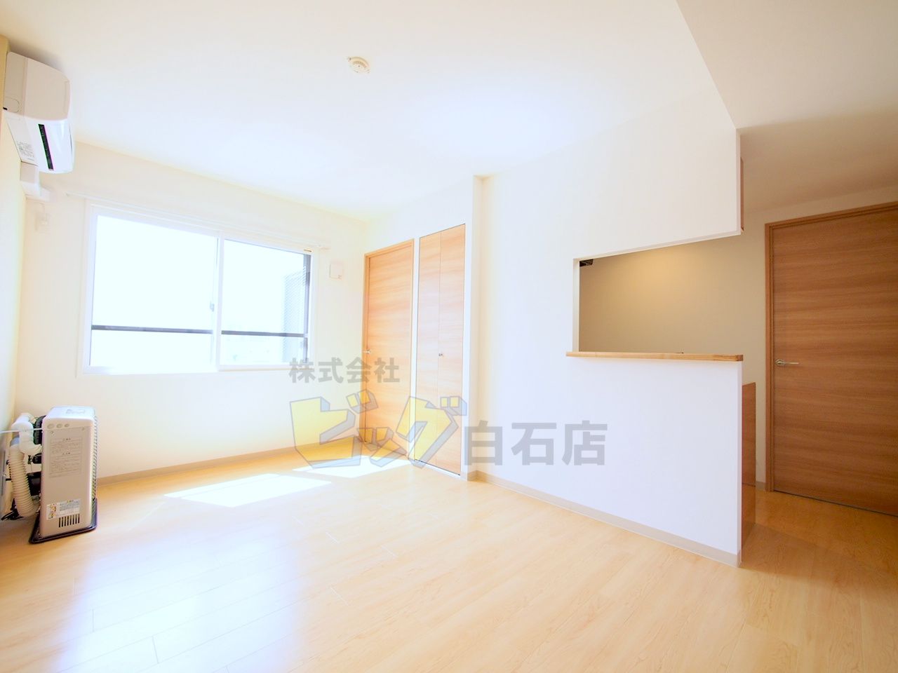 居室・リビング　日当たり良好で明るいリビングです♪