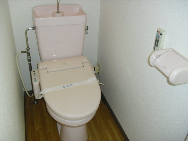 トイレ　同物件別号室
