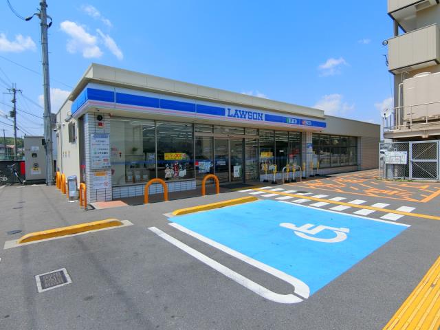 コンビニ　ローソン（コンビニ）まで417m