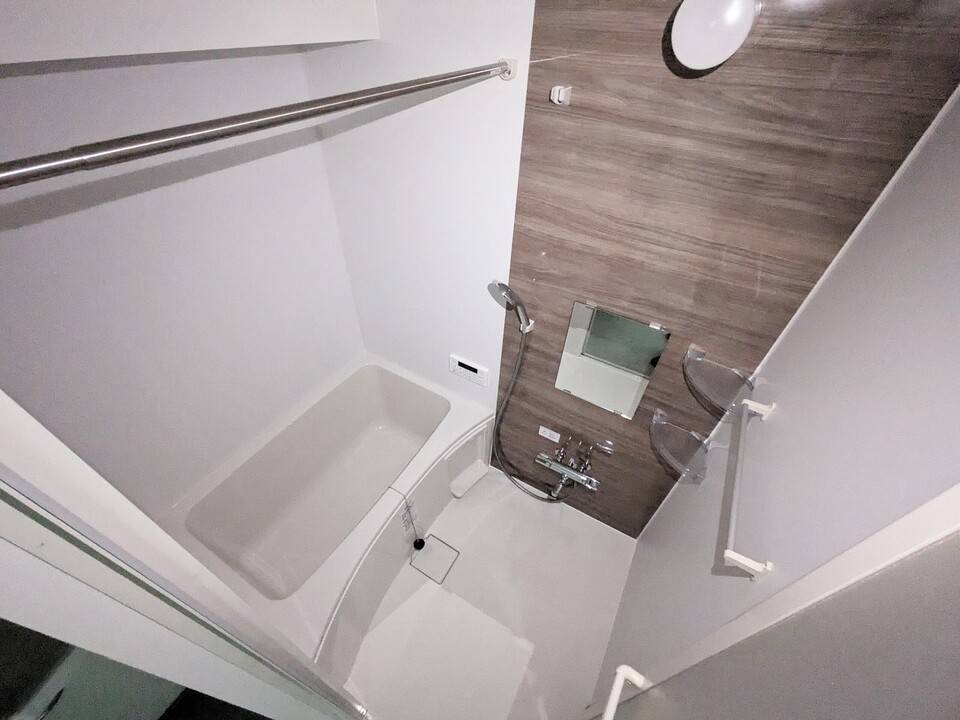 バス・シャワールーム　浴室