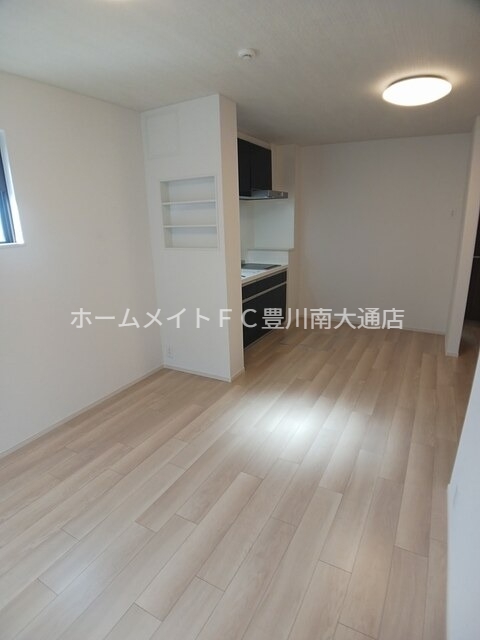 居室・リビング　同型完成モデル