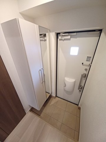 玄関　落ち着いた玄関です