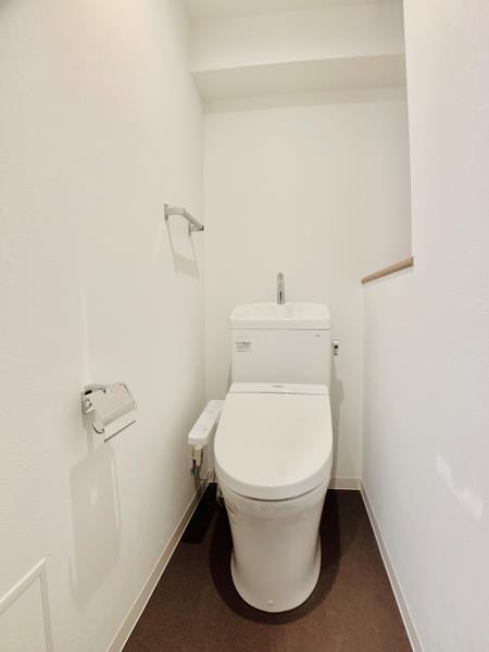 トイレ　シンプルで使いやすいトイレです