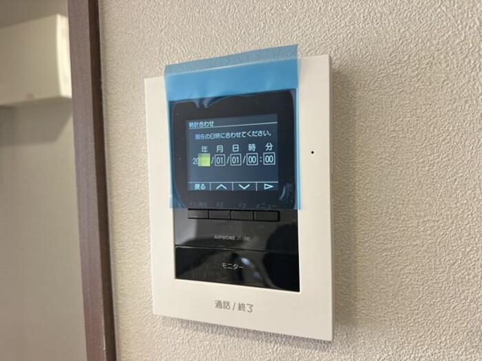 セキュリティ　モニター付きインターホン