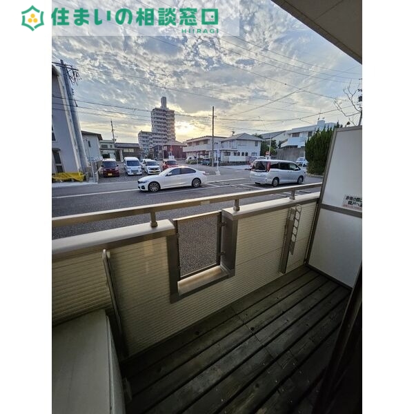 バルコニー　同型