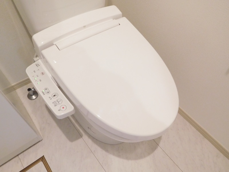 トイレ　ウォシュレット付きトイレ