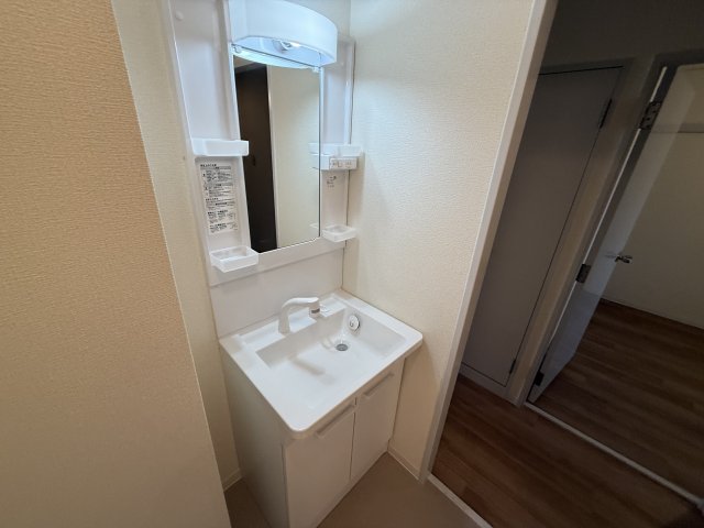 洗面設備　独立洗面化粧台付き☆