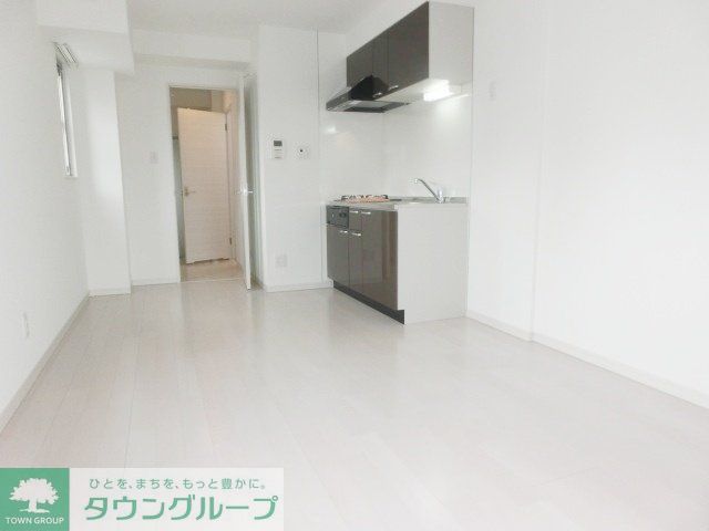 居室・リビング　8.2帖のダイニング・キッチン