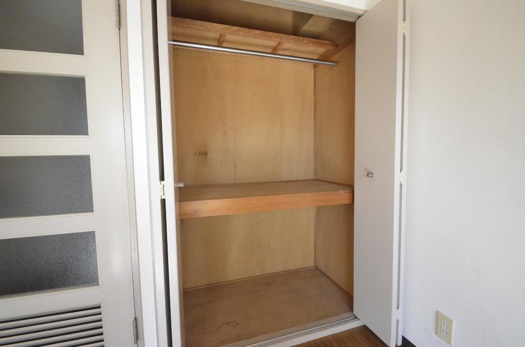 収納　クローゼット