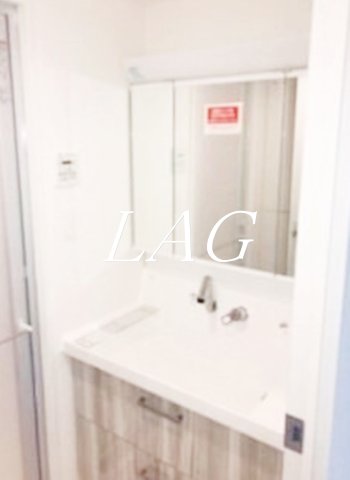 洗面設備　洗面台です。