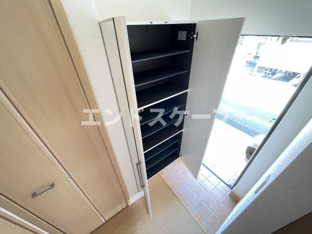 玄関　高崎、前橋のお部屋探しはエンドスケープまで！お客様の理想お聞