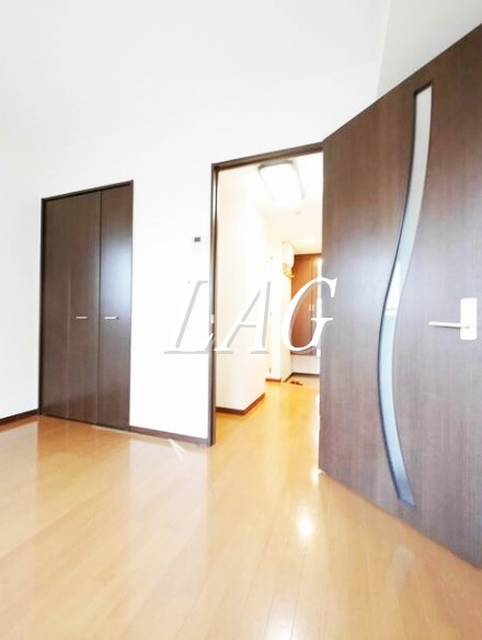 居室・リビング　洋室のお部屋です。