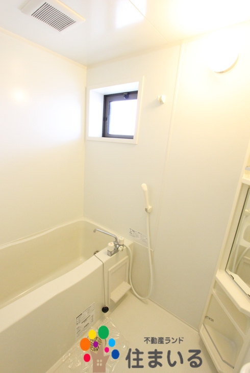 バス・シャワールーム　※写真は同型タイプとなります