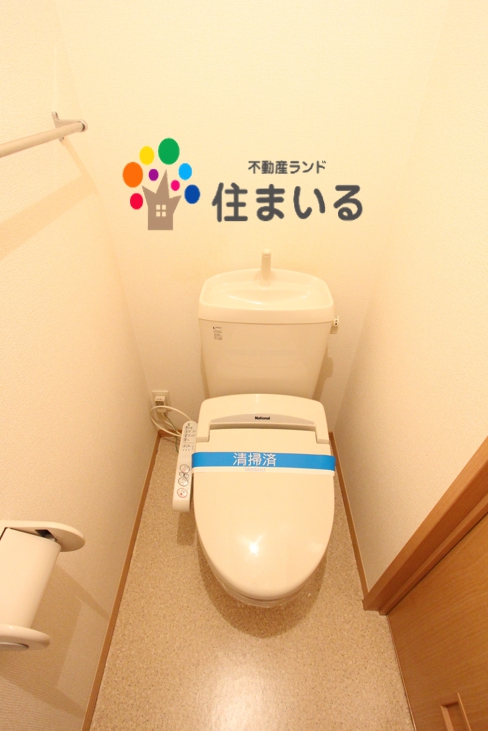 トイレ　※写真は同型タイプとなります