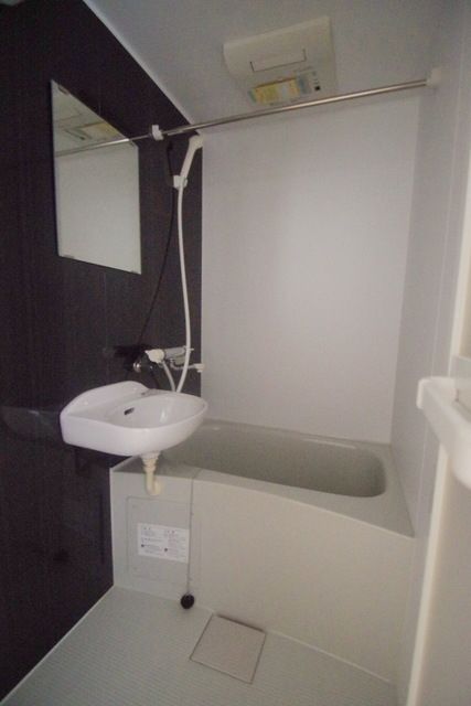 バス・シャワールーム　★お部屋探しはタウンハウジング稲田堤店まで★