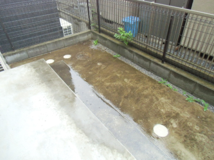 バルコニー　テラス