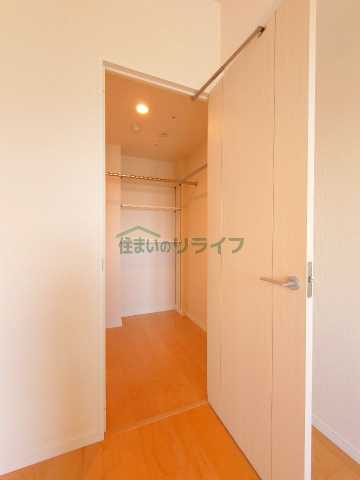 収納　リライフ下北沢店