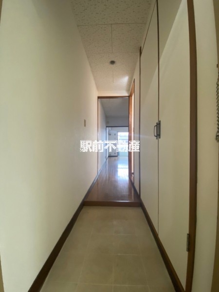 玄関　写真は別部屋