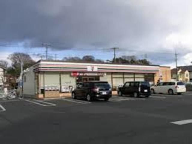 コンビニ　セブンイレブン鎌倉常盤店（コンビニ）まで307m