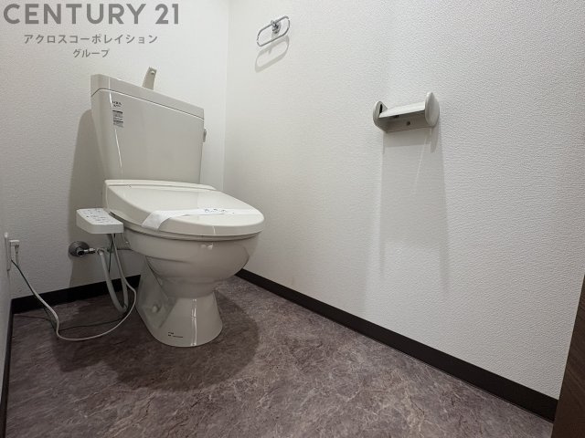 トイレ　ウォシュレット付きのトイレです♪