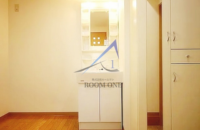 洗面設備　洗面台です。