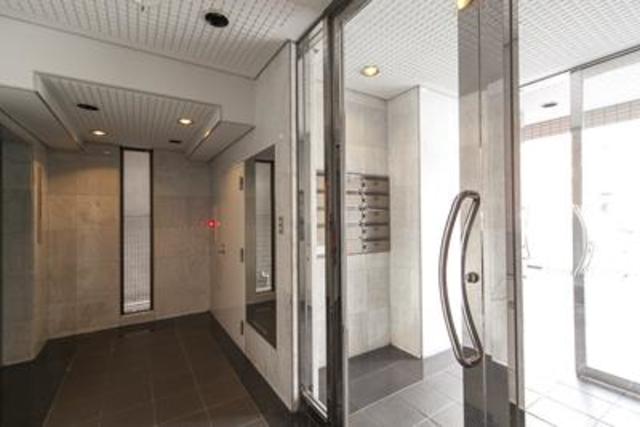 エントランス　建物の内部です