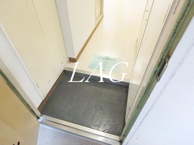 玄関　玄関です。