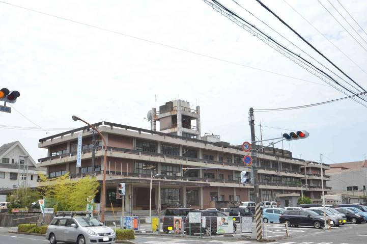 役所　竹原市役所（役所）まで120m
