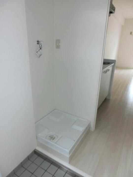 洗面設備　洗濯機置場