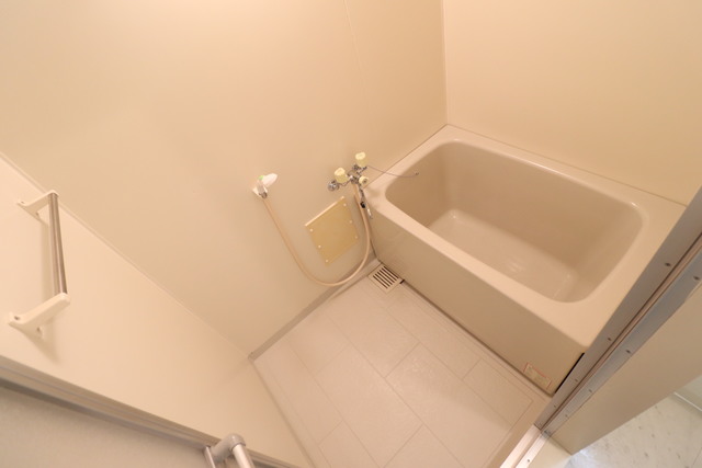 バス・シャワールーム　お風呂